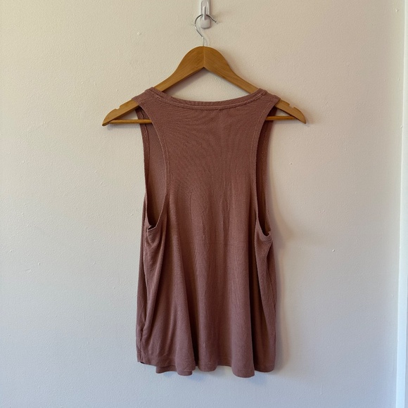 Athleta Ribbed Mauve Racerback Tank Top | Size Small - Picture 3 of 5